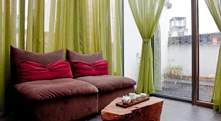 Yan Art Hotel