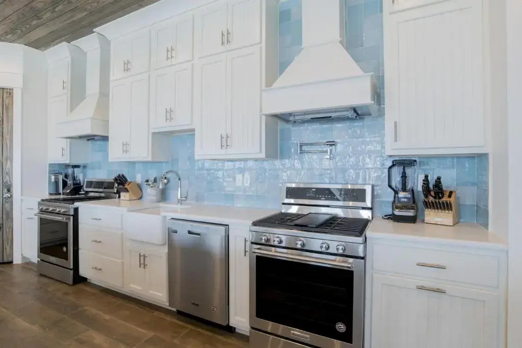 "The Pearl" Gulf Front Wprvt Heated Pool, 12 Bdrm 125Bath "Alvacationrentals"