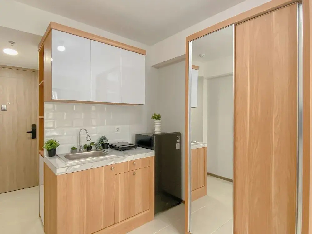 Best Deal Studio At Meikarta Apartment