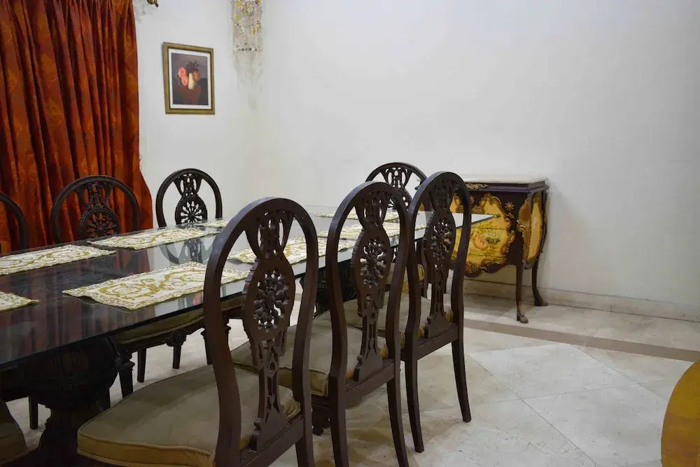 Lahore Home Stay