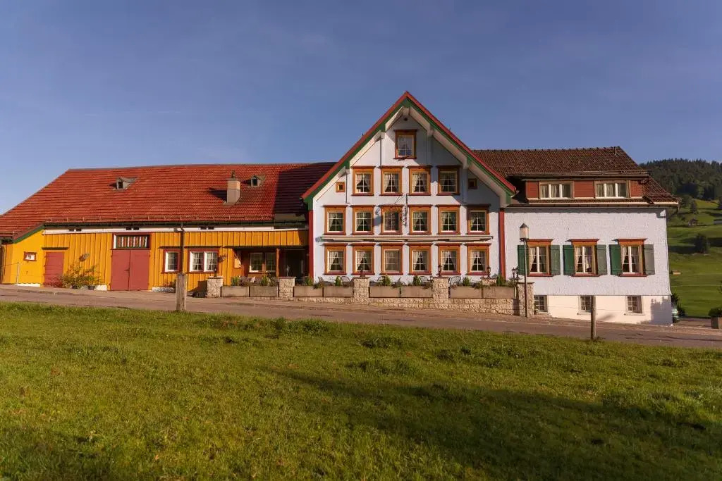 Hotel Landgasthaus Neues Bild, Eggerstanden