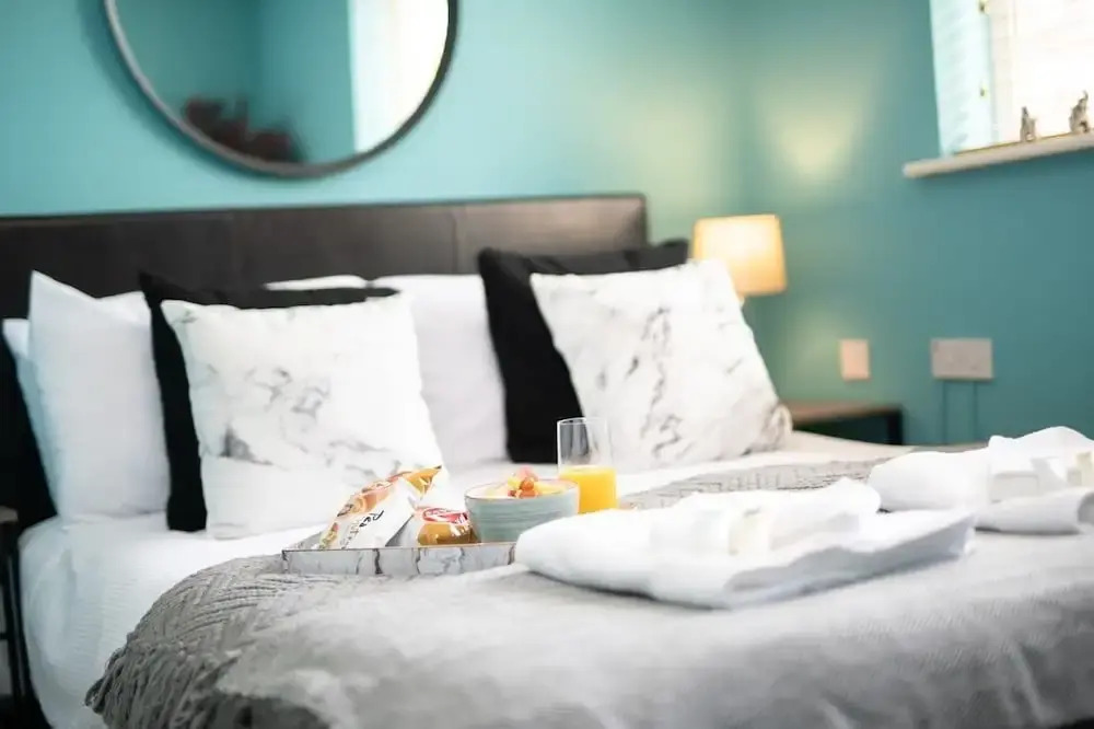 The Courtyard - a Beautifully Fitted 2 Bed Oxford City Apartment W/Parking