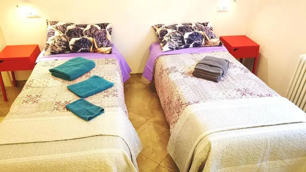 Bed And Breakfast Corticella 24