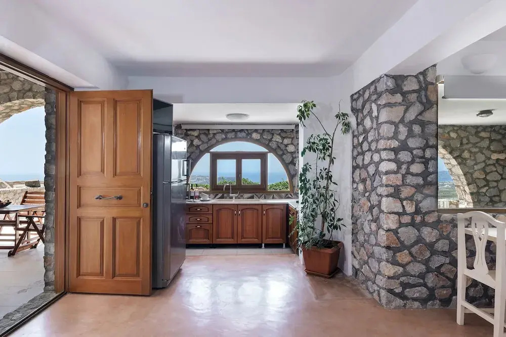 Villa-sleeps 4-hot Tub-sea View-parking