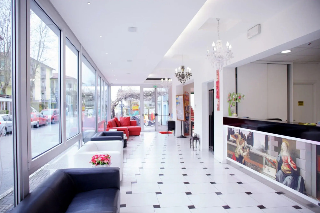 Hotel Leonardo