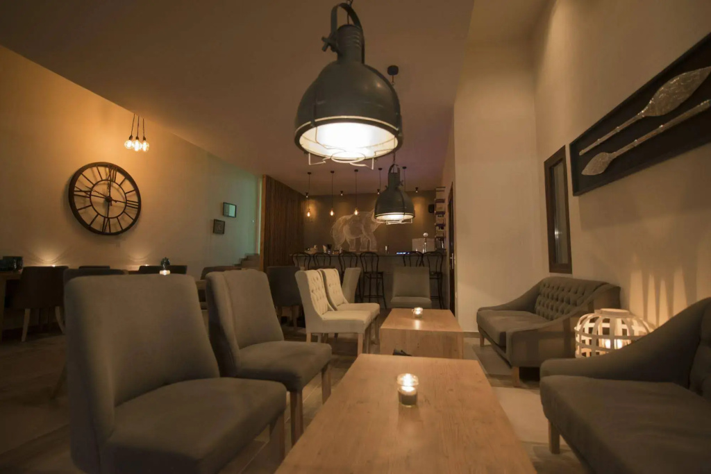 Glavas Inn Hotel