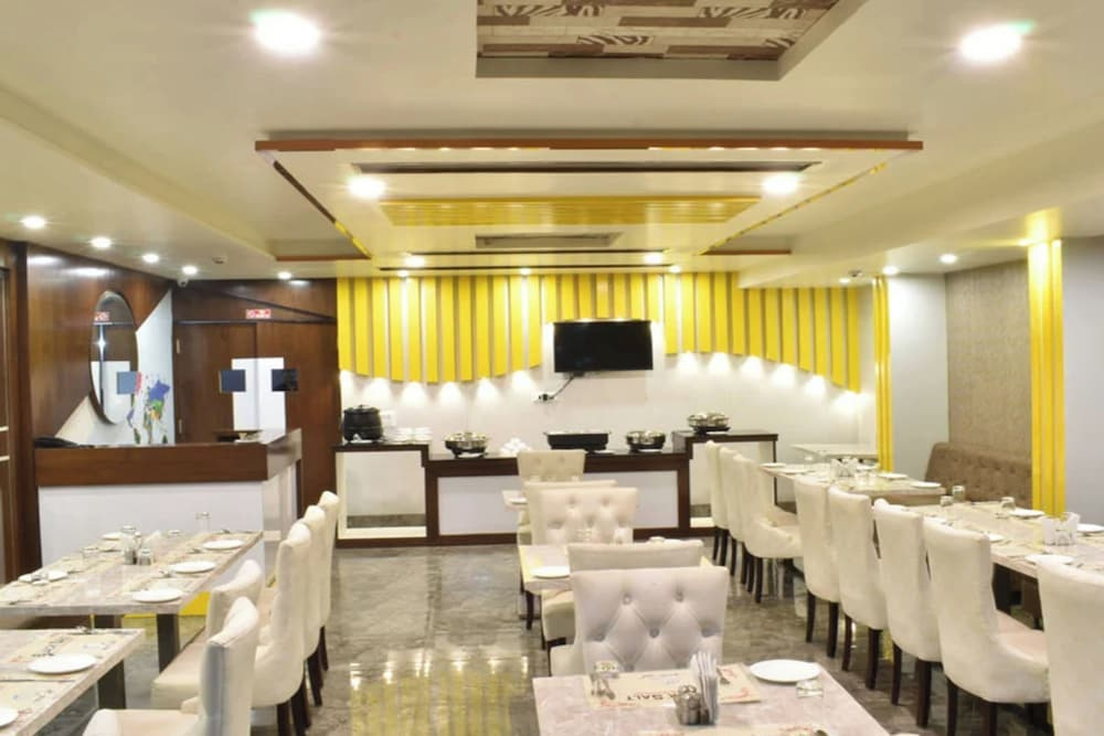 Hotel Taj Venture Near Taj Mahal Agra