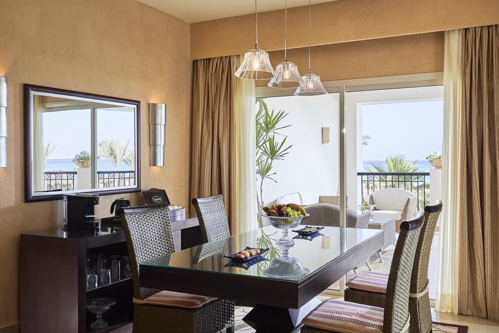JAZ Elite Crystal, Almaza Bay