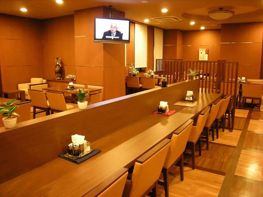 Hotel Route-Inn Aomori Chuo Inter