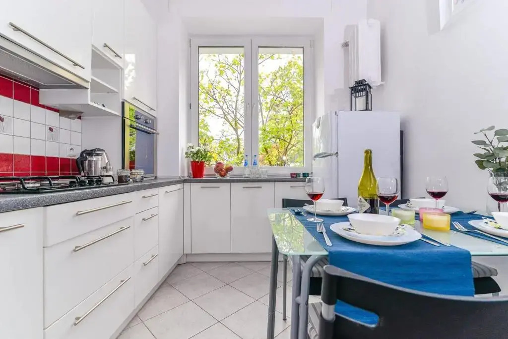 Rent Like Home - Świętokrzyska 32