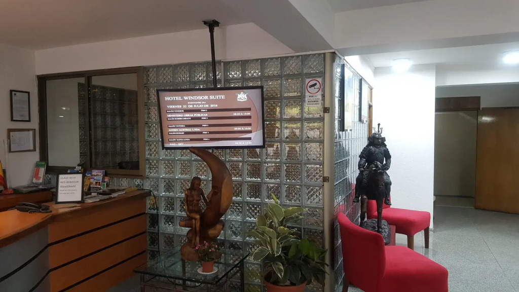 Windsor Suites Hotel
