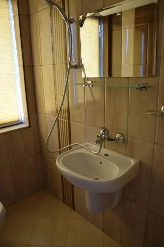 Guest Rooms Lina