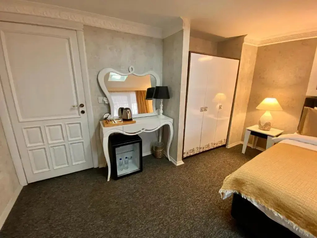 Peri Boutique Hotel