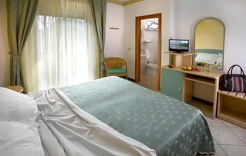 Hotel Boccaccio-free parking