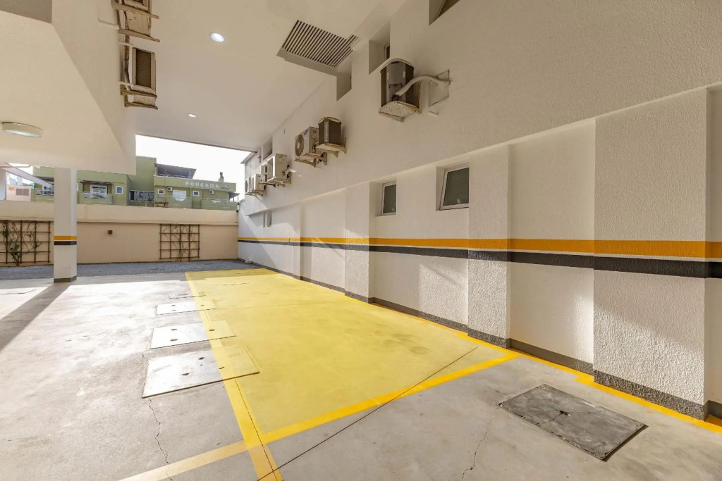 Boulevard Bombinhas, Condo com Piscina - Apto 3 dorms 6 pessoas