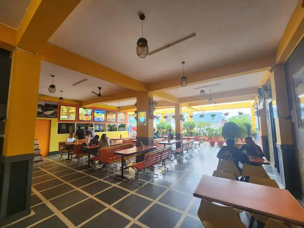 Hotel Meghna