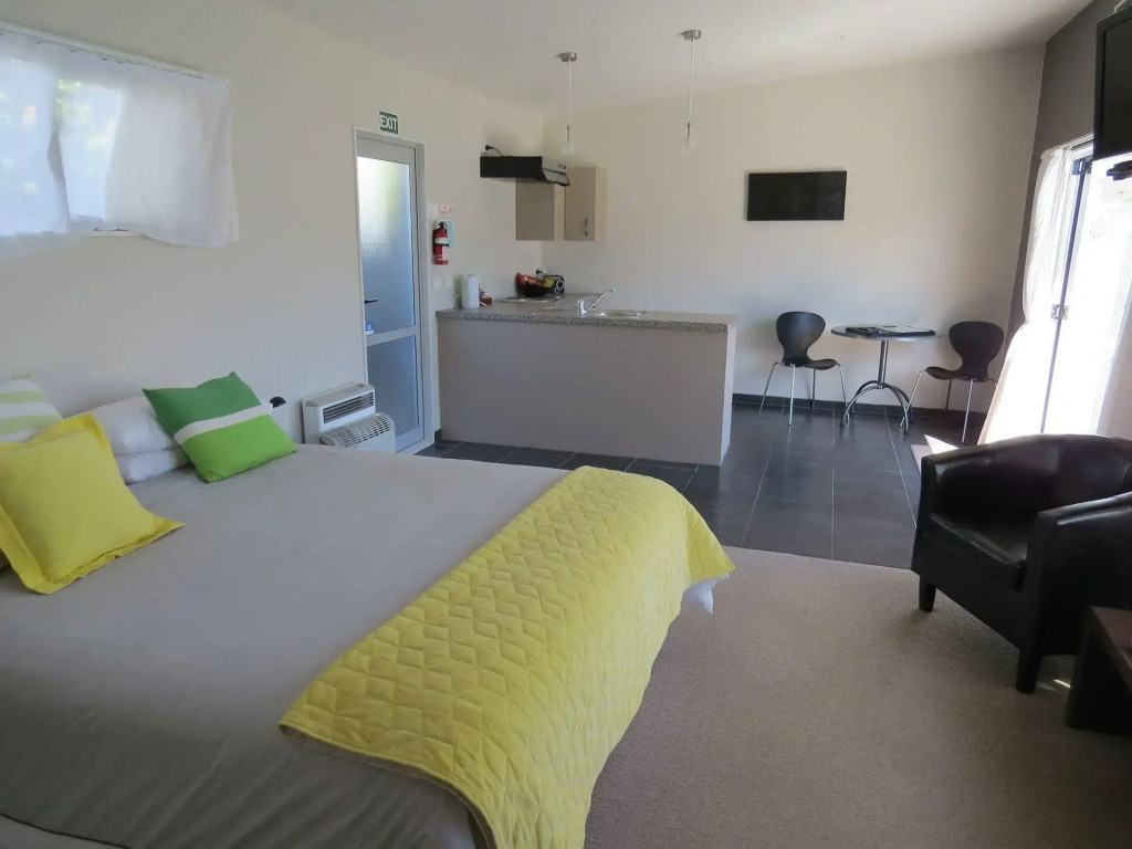 Pipinui Motel
