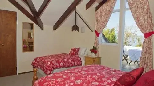 Lakeview Heights BB Farmstay