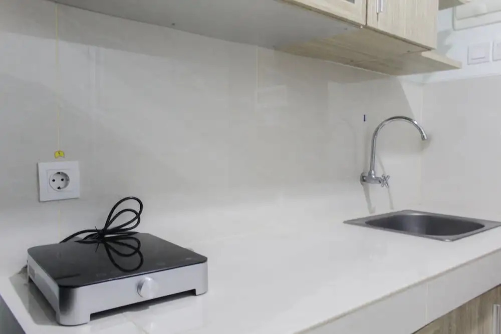 Fully Furnished with Cozy Design Studio Apartment Springwood Residence