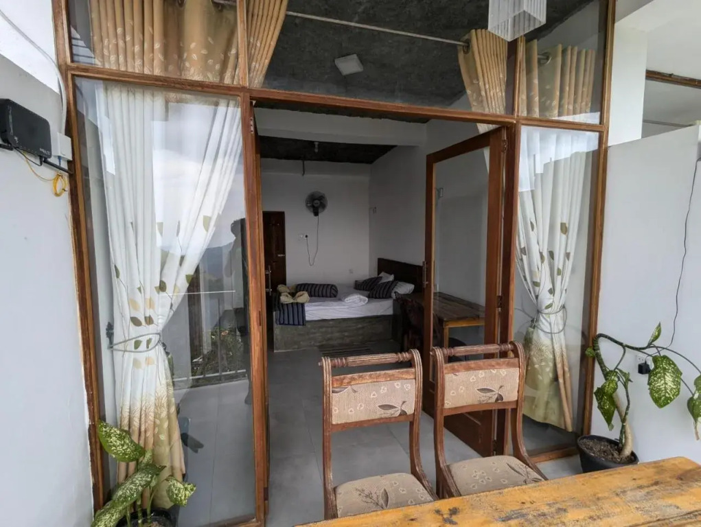 Rock Paradise Homestay