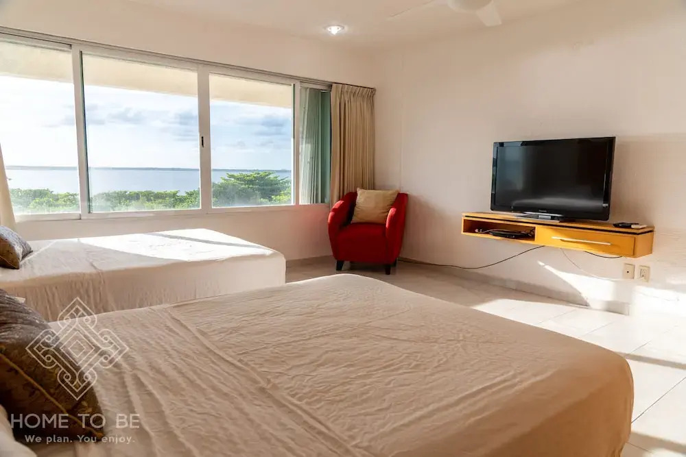 1 Bedroom with Double View