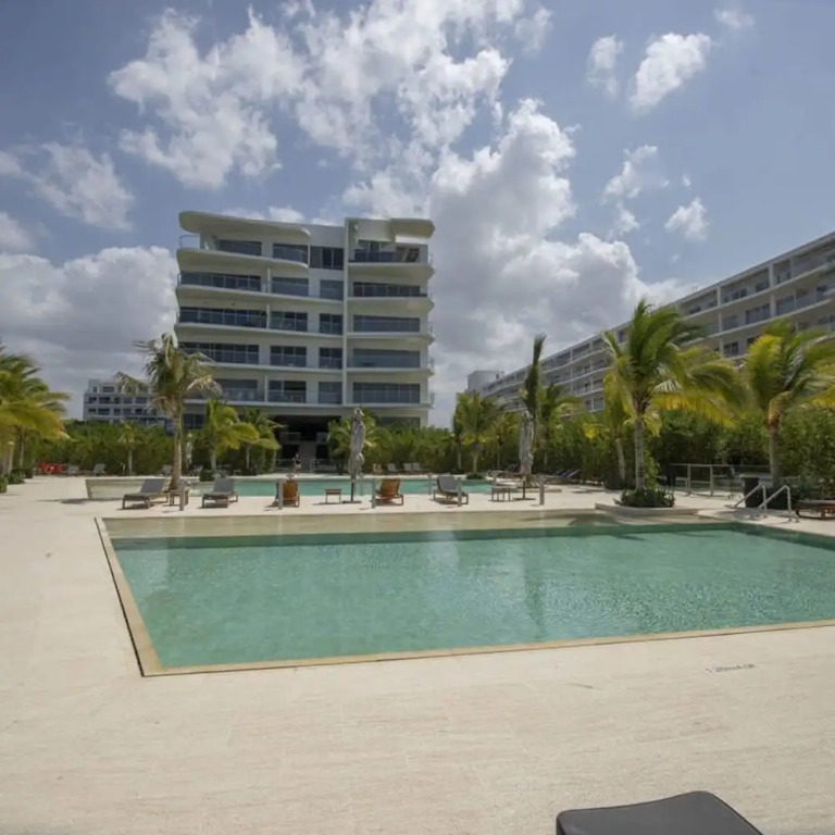 w Stunning 2BR w Balcony n AC in Cartagena