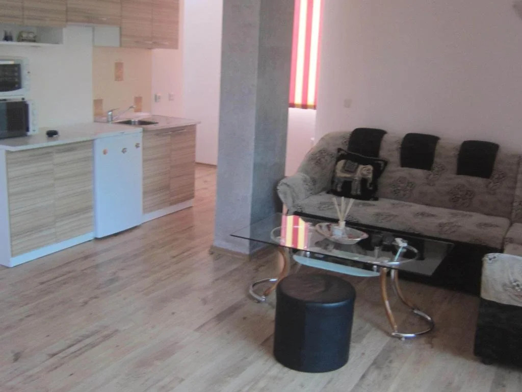 Global Ville Apartcomplex