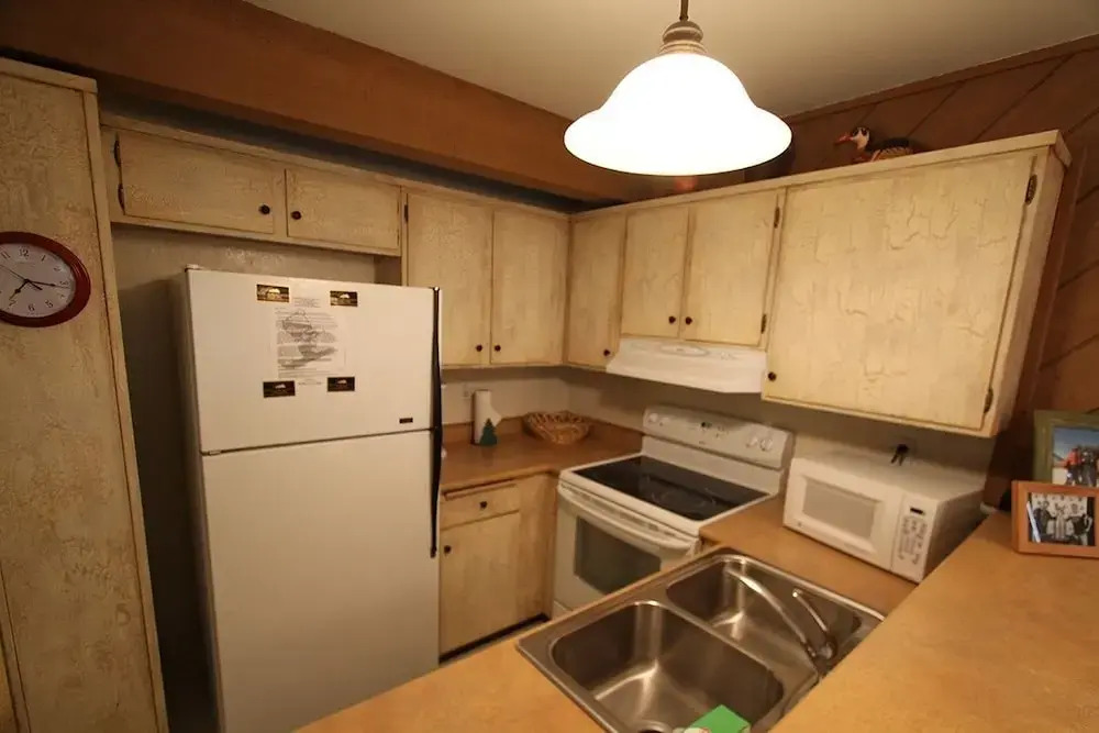Bigwood 35 1 Bedroom 1 Bathroom Condo