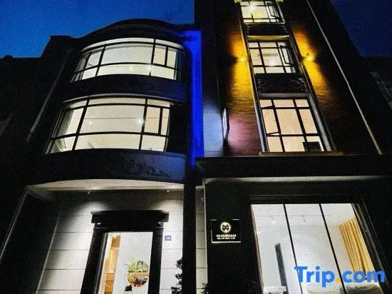 Juruo Boutique Homestay (Quanzhou Dongstation Branch)