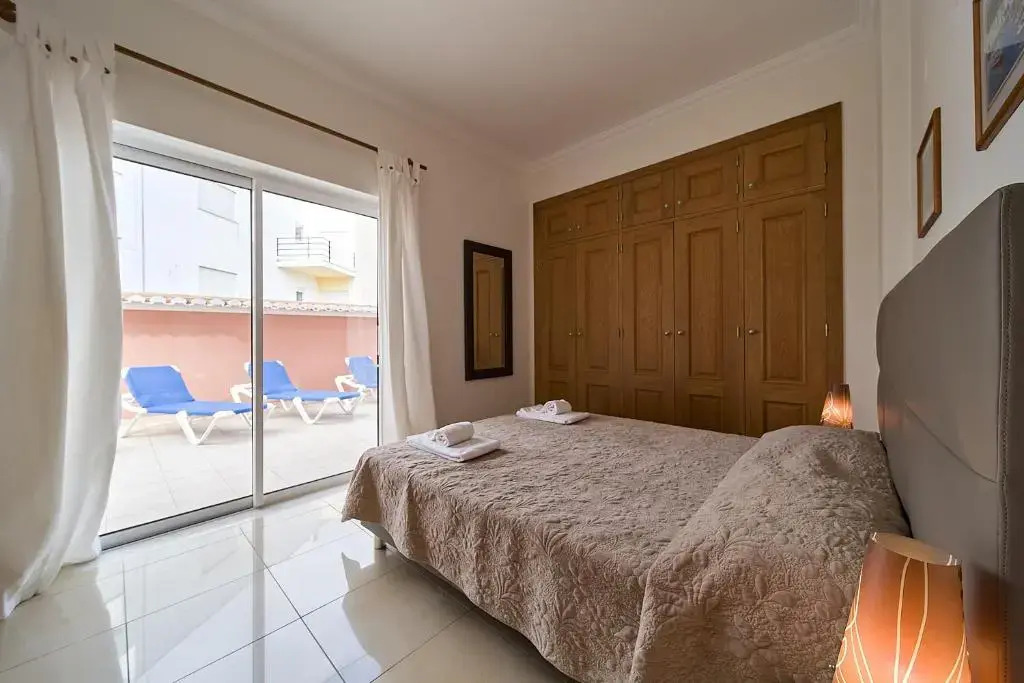 812 Quinta Marina