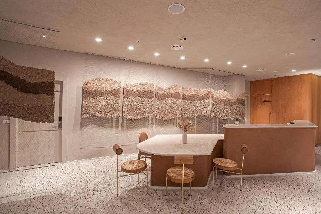 QOYA Hotel Curitiba, Curio Collection by Hilton