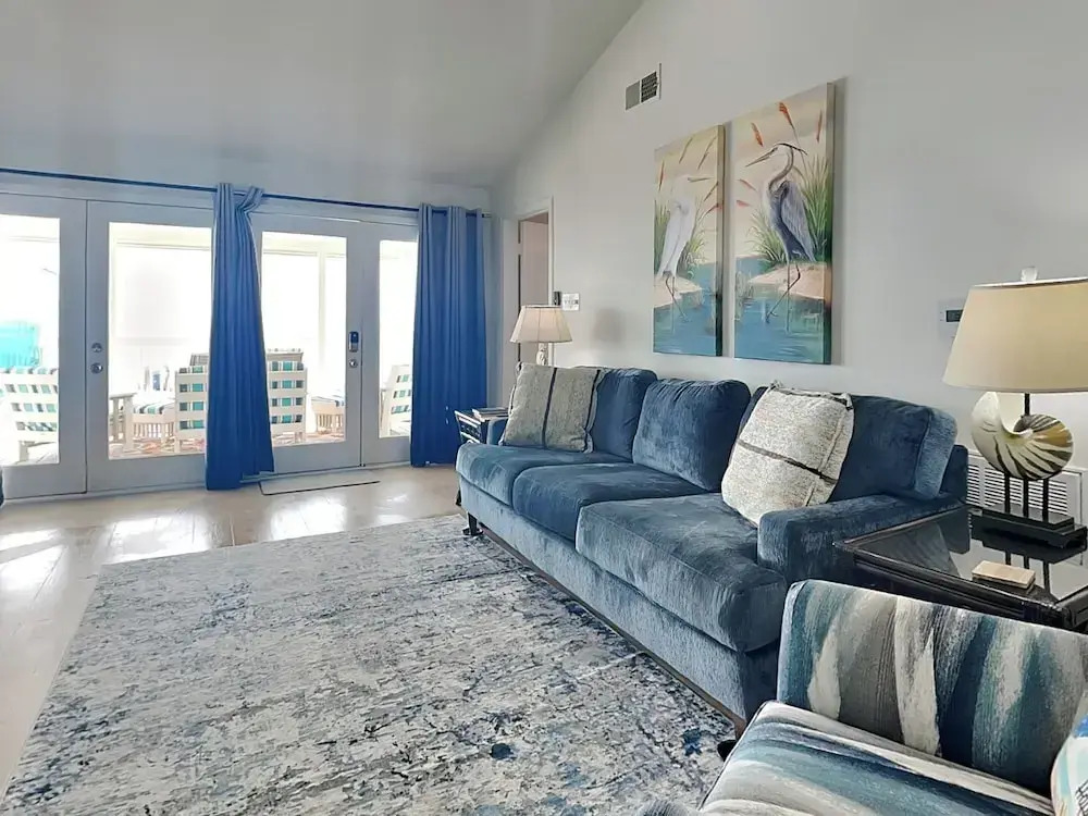 Beachfront Bungalow by Ryson Vacation Rentals
