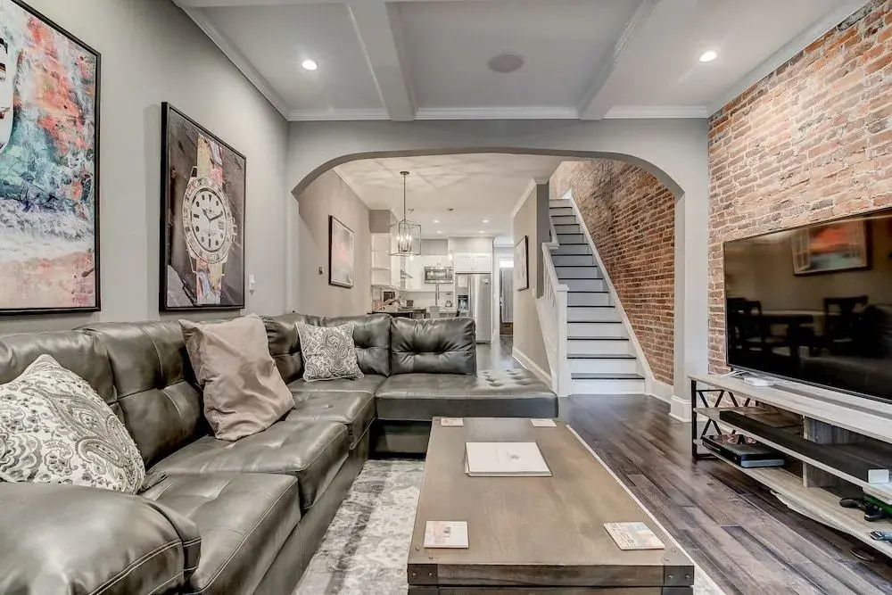 Luxury Home Near Harbor With Roofdeck & Parking