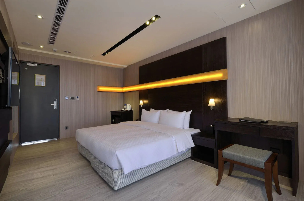 Hotel Cube