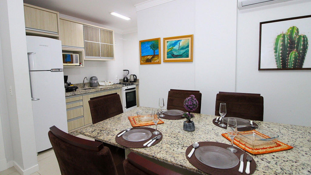 1040 - Apartamento para locação em Bombinhas - Residencial Egídio Pinheiro Apto 206 A