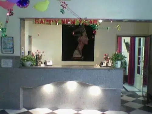 May Fair Hotel