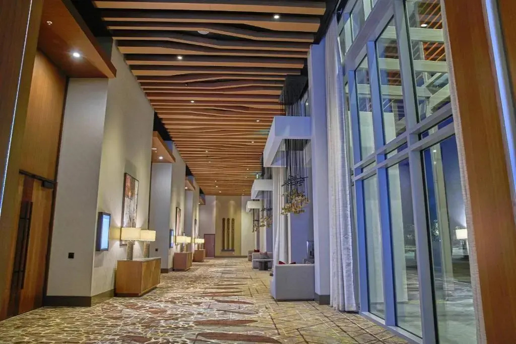 JW Marriott, Anaheim Resort