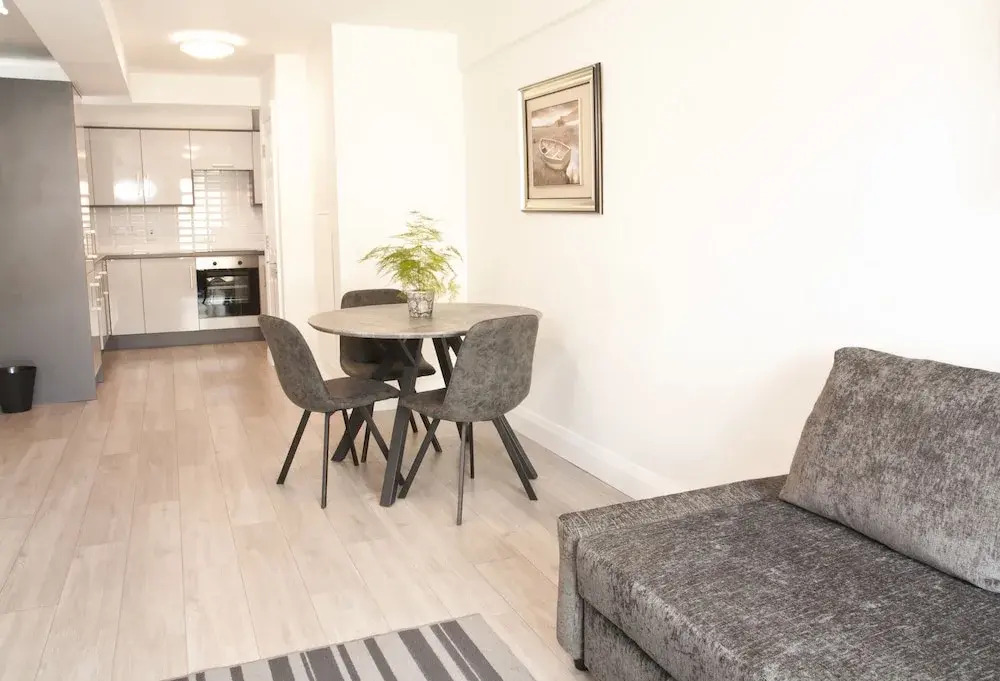 Kinsale Suites