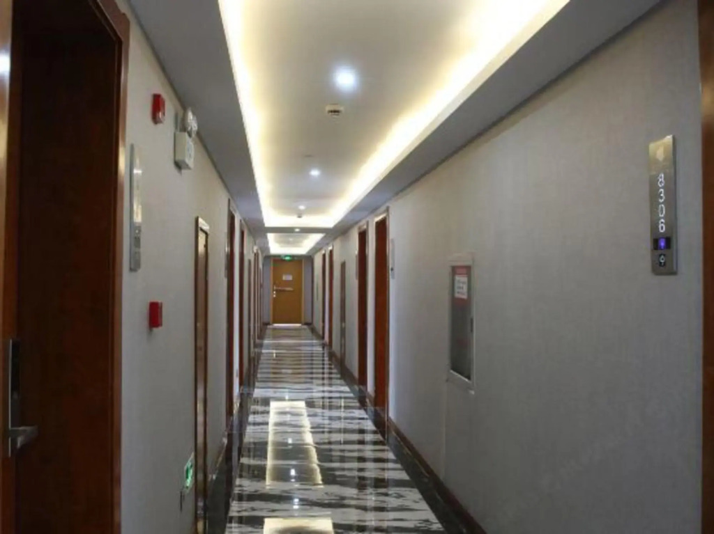 Qingzhu Yuexiang Hotel (Shanghai Fengjing Ancient Town)