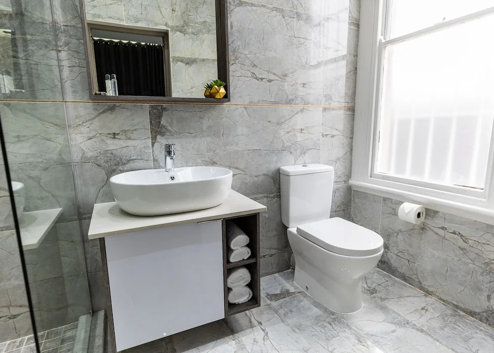 Luxe Suites Boutique Hotel