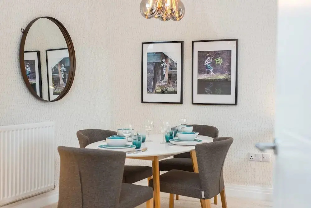 Luxury City Apartment