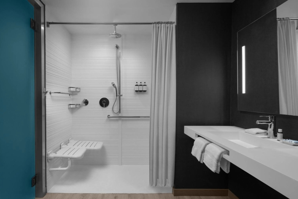 AC Hotel by Marriott Tampa Airport