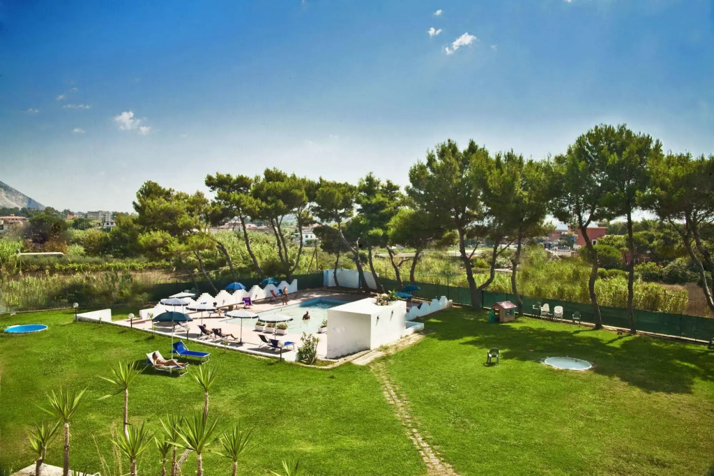 Hotel Sinuessa Terme