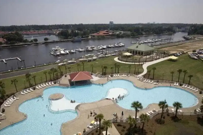 Premier Resorts at Barefoot Resort