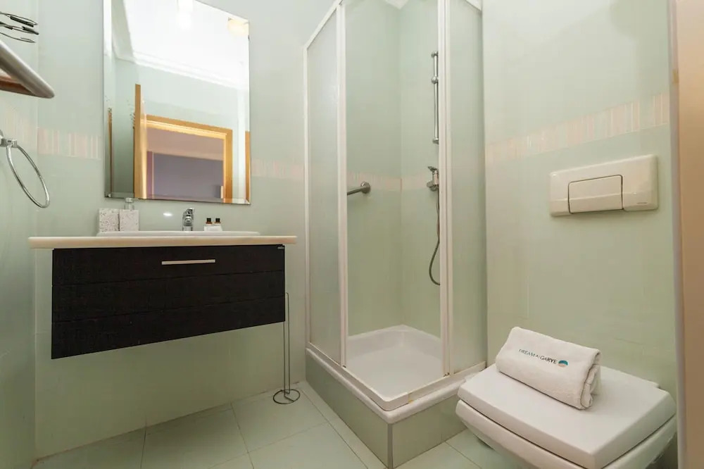 C08 - Ladeira do Convento 3 Bed Apartment in Lagos