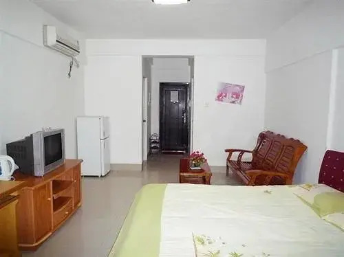 Nanning Ba Ba Hotel (Chaoyang Square Subway Station)