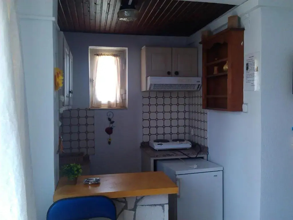 Eleni Studios