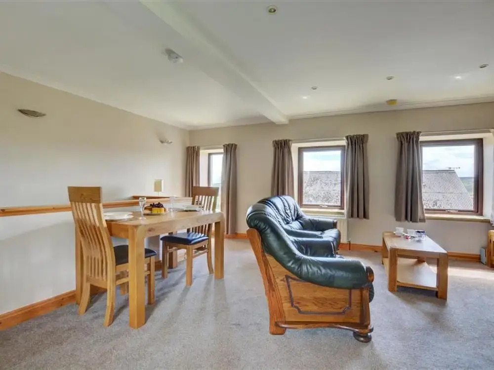 Traditional Holiday Home With Beautiful Views Over Meadows