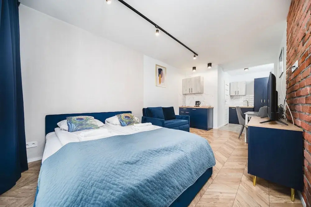 Ice Apartments