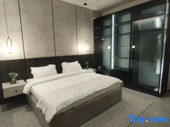 Lovely & Cozy  3-Bedroom Apartment in Almadinah